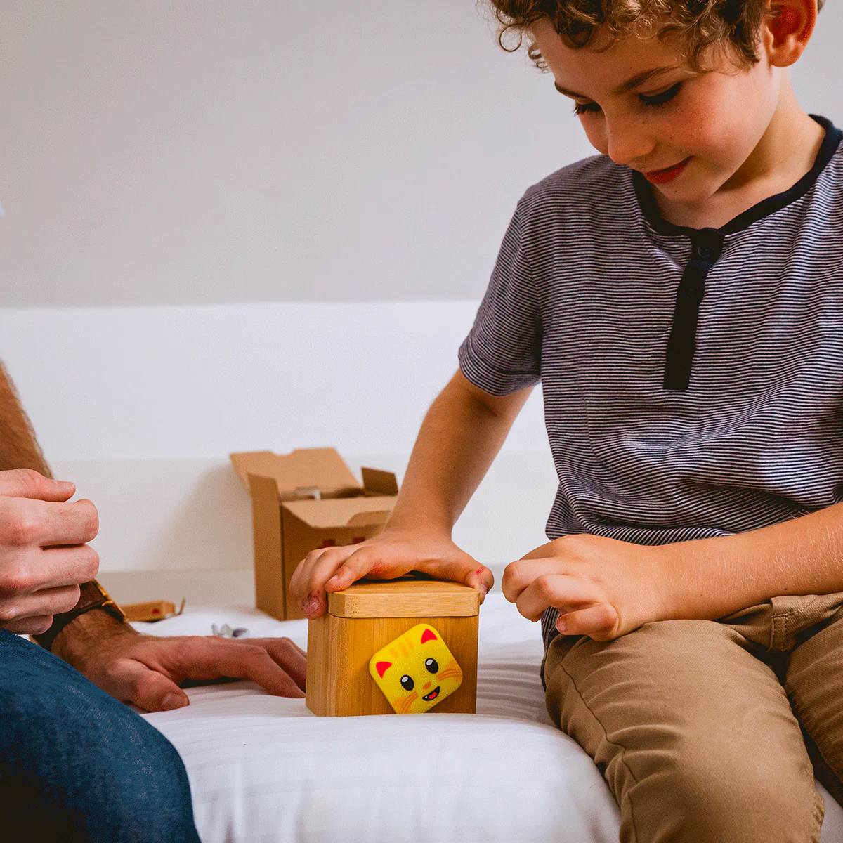 Cat Spinny Magnet - Image 4