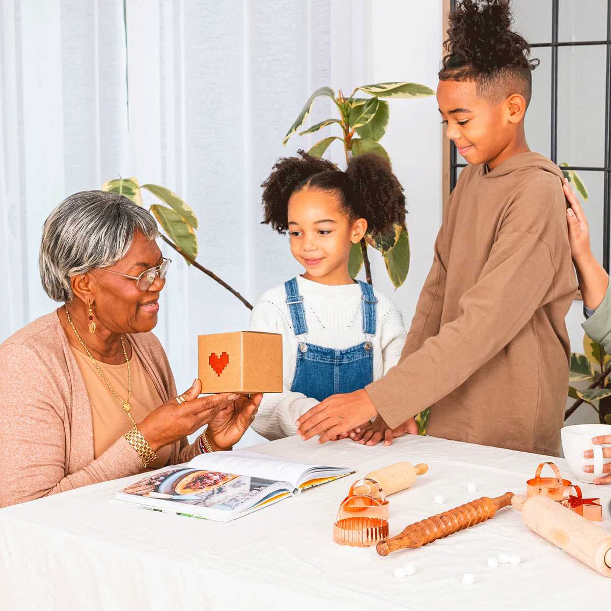 Lovebox Love Note Messenger - Image 4