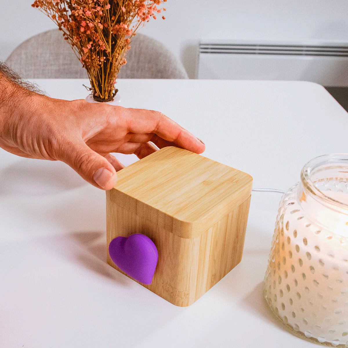 Purple Tender Spinny Magnet - Image 4